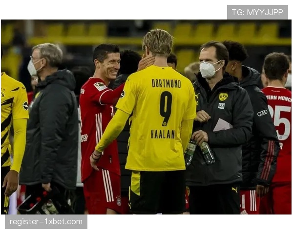 拜仁新帅的首次国家德比临场指挥 其换人选择与阵型微调引发广泛讨论